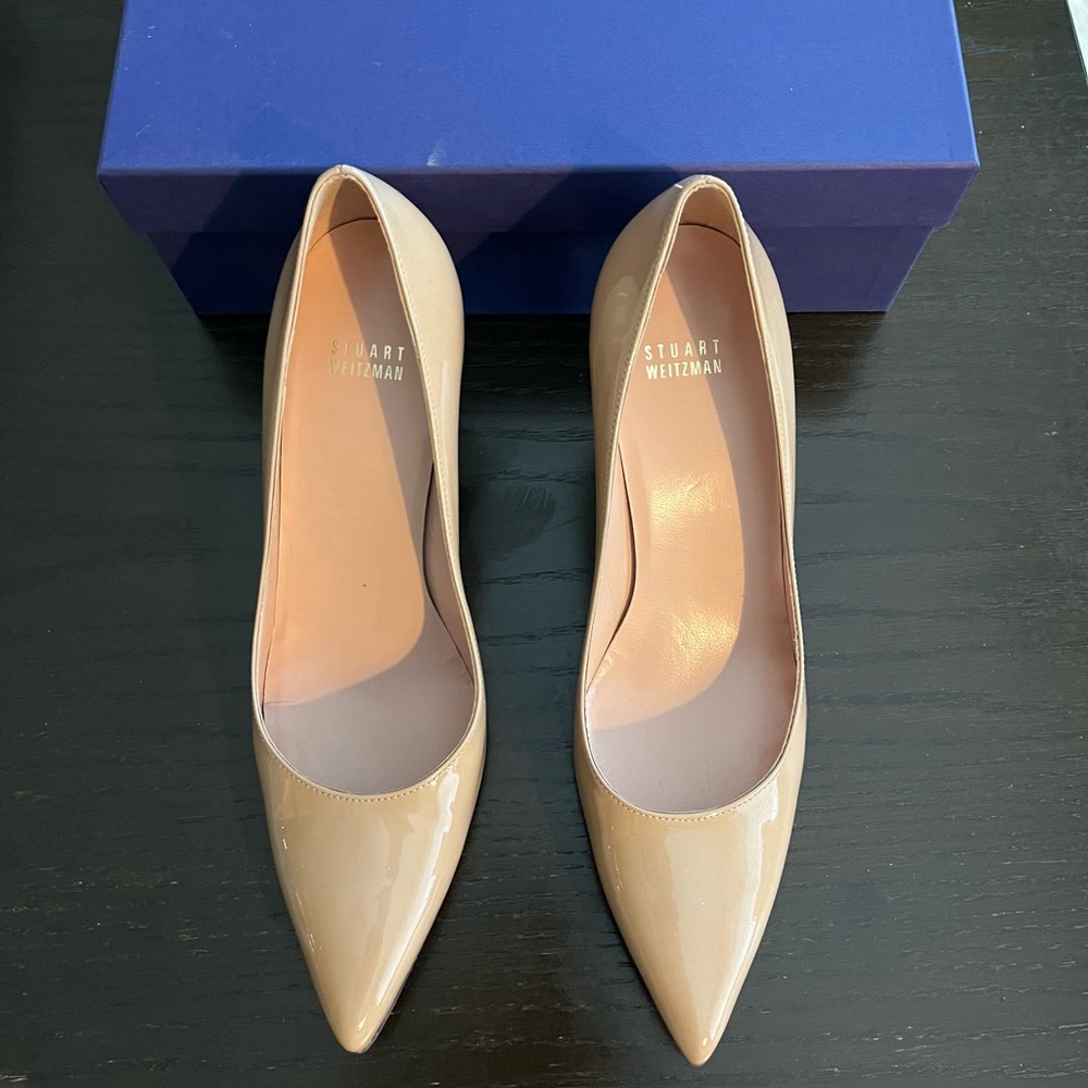 NWT Stuart Weitzman Nude Pointy Toe Heels - Picture 2 of 5